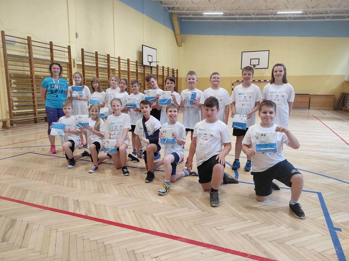 Młodzi siatkarze z SP2 odebrali nagrody