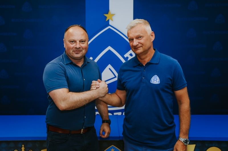 Ruch Chorzów ma nowego trenera. To Jarosław Skrobacz