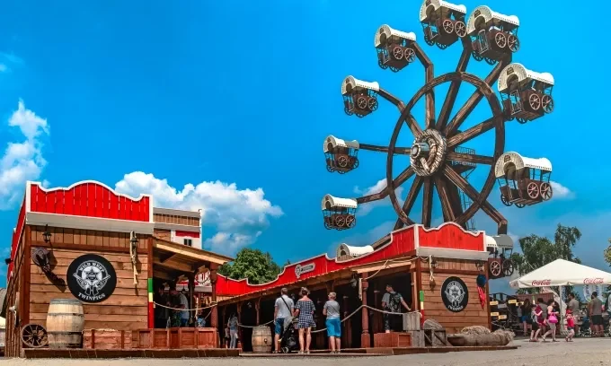 Ogłoszenie o otwarciu postępowania przetargowego na sprzedaż Twinpigs w Żorach