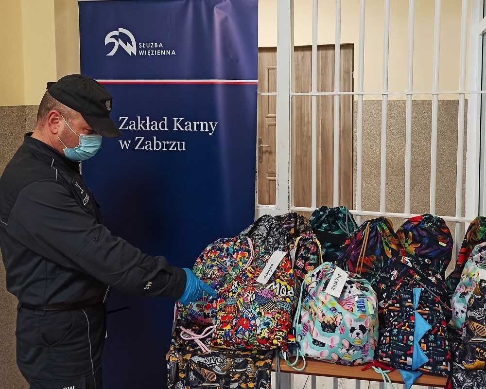 Prezenty dla dzieci z placówek opiekuńczo-wychowawczych w Zabrzu