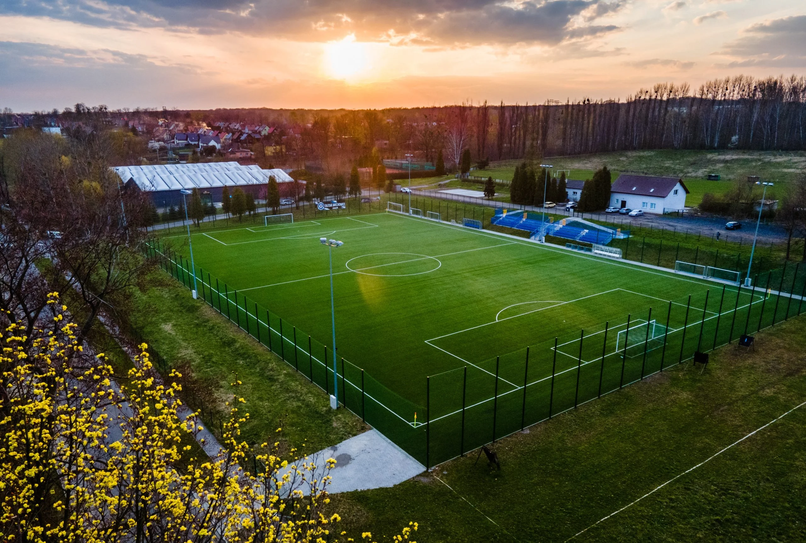 Młodzi piłkarze z GKS Walka będą mieli nową murawę