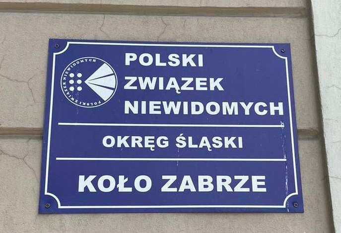 Policyjni profilaktycy spotkali się z Polskim Związkiem Niewidomych