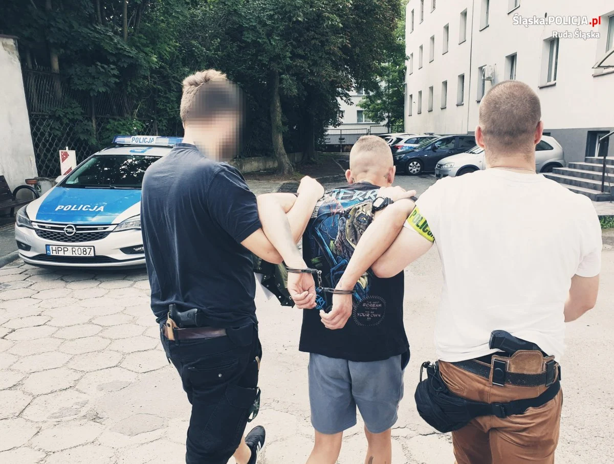 Ruda Śląska: Policjanci zatrzymali kolejnego dilera narkotykowego