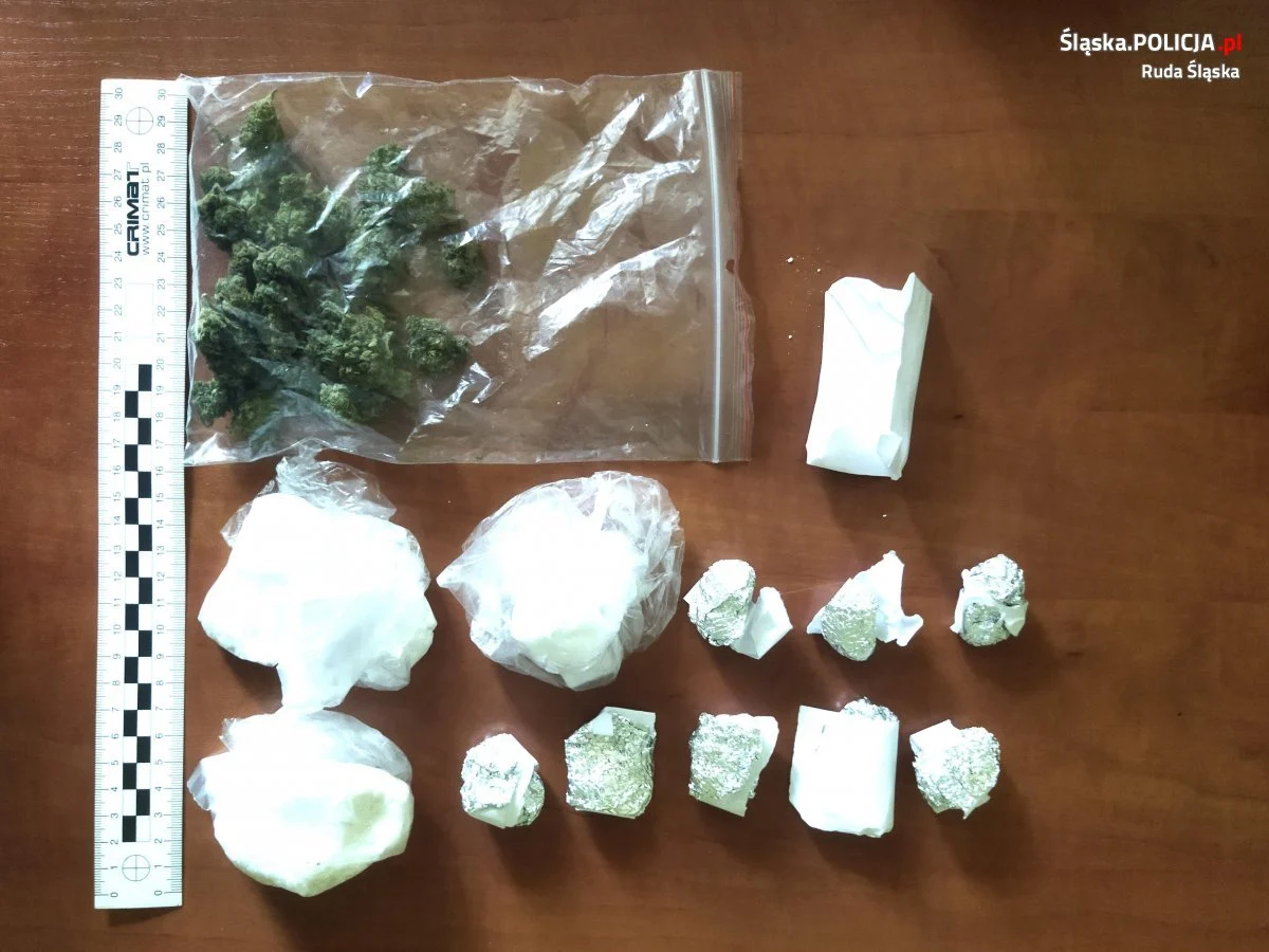 Ruda Śląska: Policjanci zatrzymali kolejnego dilera narkotykowego