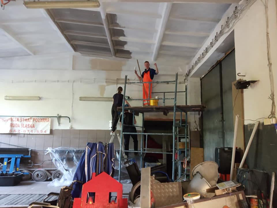 Trwa remont siedziby Ochotniczej Straży Pożarnej przy ulicy Niedurnego!