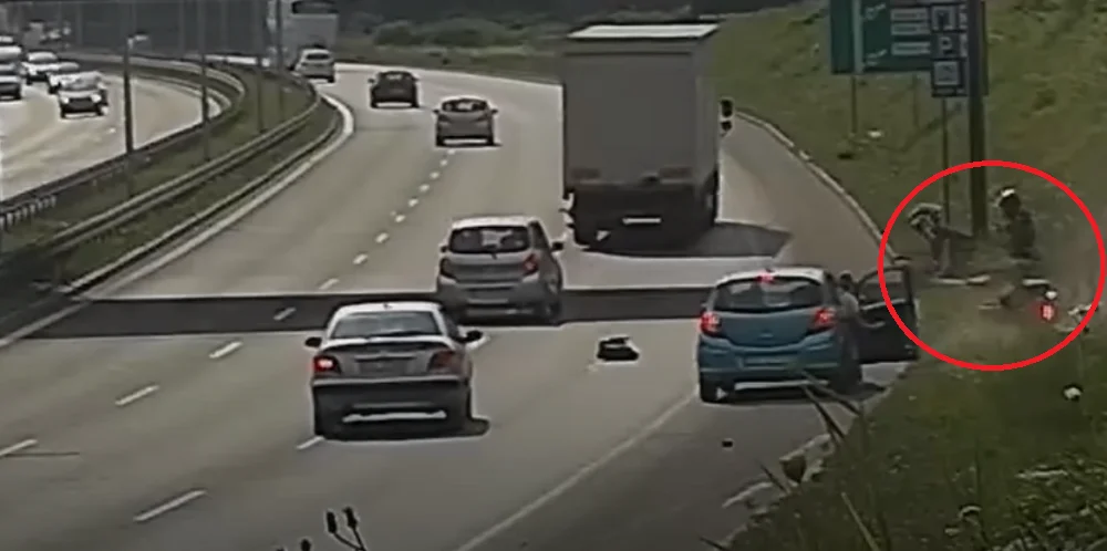 Ruda Śląska: Motocyklista wypadł z drogi na "zakręcie mistrzów" [WIDEO]