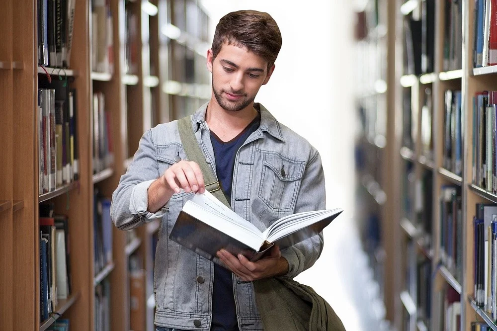 Renta rodzinna dla maturzysty i studenta na okres wakacji. Co zrobić aby ją otrzymać?