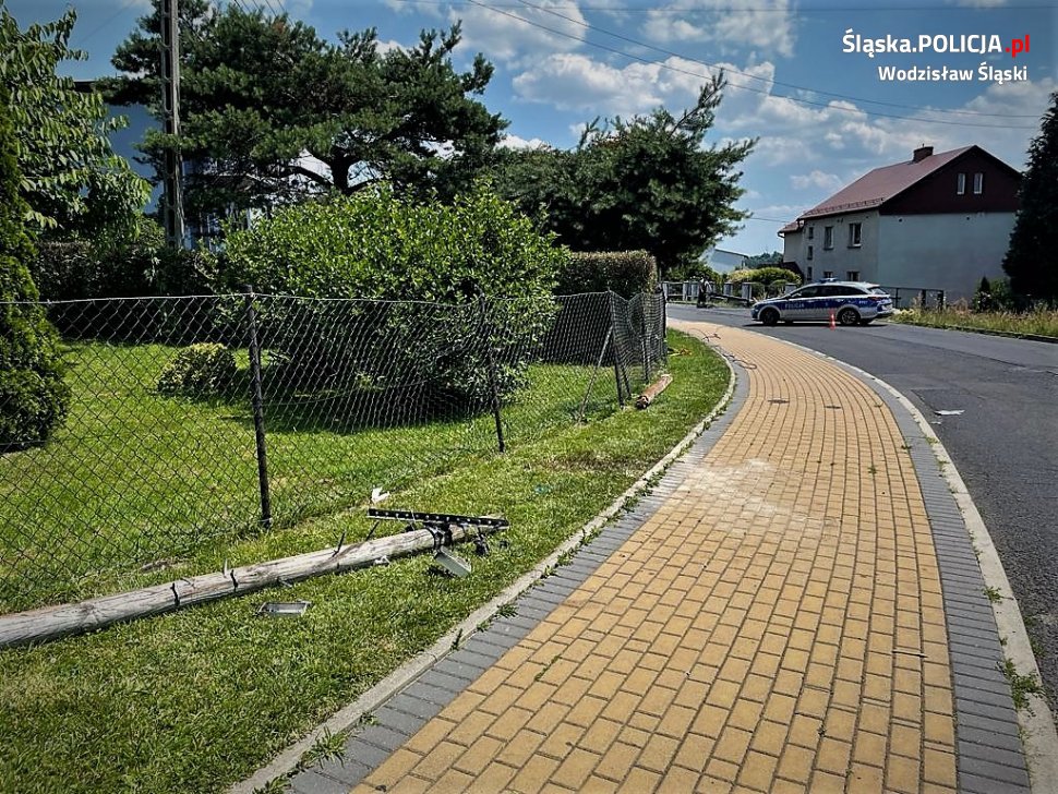 Policjanci ustalają okoliczności nieszczęśliwego zdarzenia w Radlinie