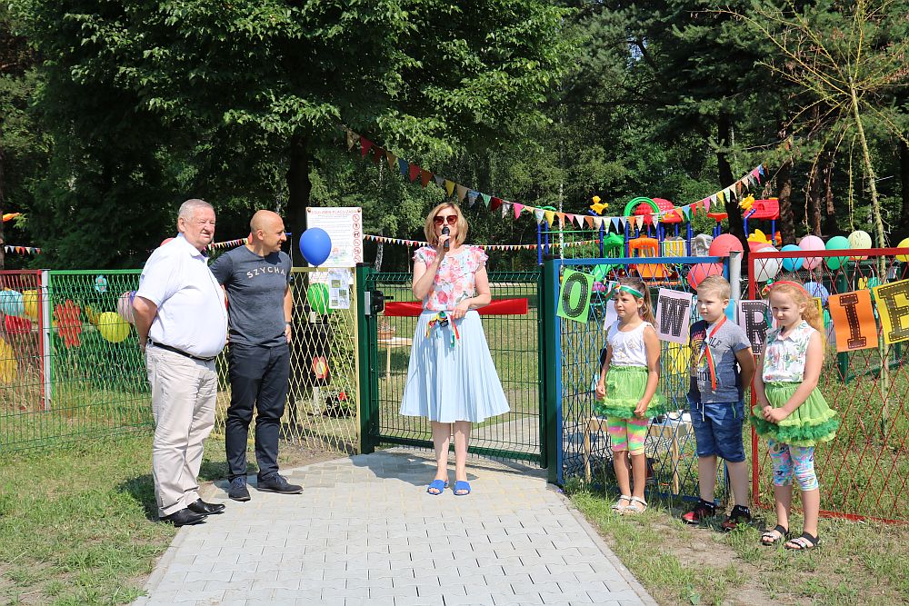 Plac zabaw przy MP13 oficjalnie otwarty