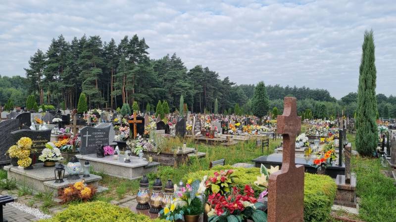 Cmentarz na ul. Barwnej zostanie rozbudowany