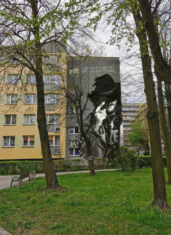 "Zawsze warto być człowiekiem" - mural Ryśka Riedla powstanie w Tychach