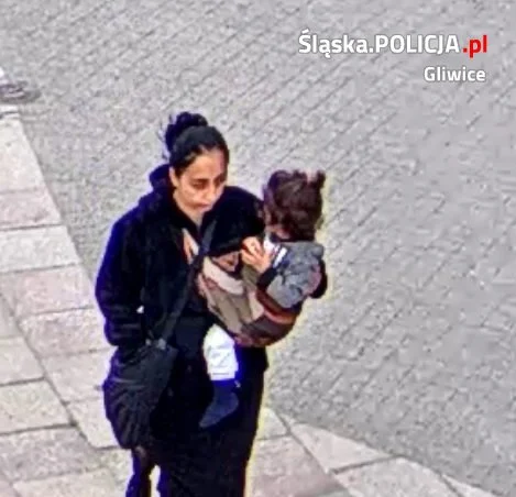 Sprawczyni kradzieży pieniędzy - pomóż rozpoznać tę kobietę