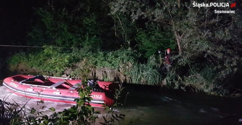 Dramat w Sosnowcu. Z Przemszy wyłowiono zwłoki 68-letniej kobiety [ZDJĘCIA]