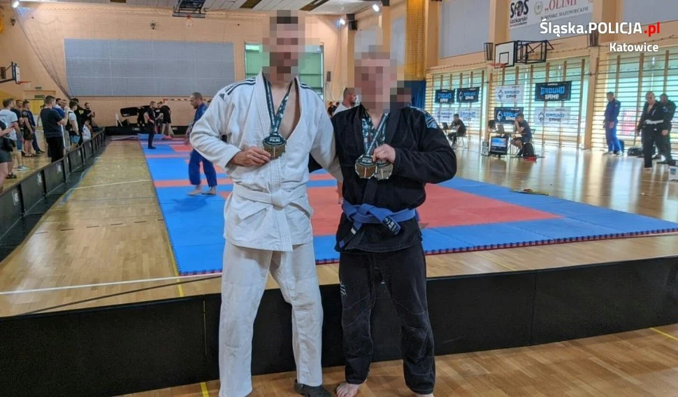 Stanęli na podium Mistrzostw Polski Służb Mundurowych w Brazylijskim Ju Jitsu