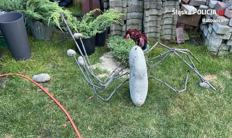 Zatrzymani za kradzież rzeźb