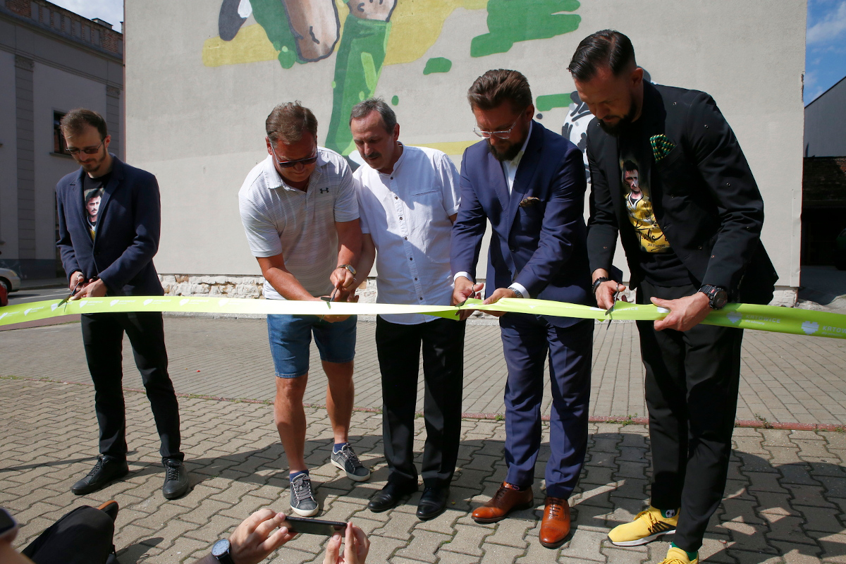 Jan Furtok, legenda Gieksy, ma swój mural w Katowicach