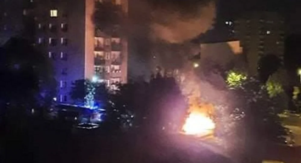 Nocny pożar w Świętochłowicach! Paliły się dwa samochody