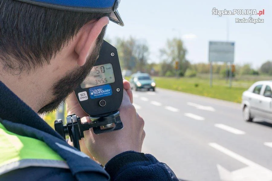 Zaostrzenie kar dla piratów drogowych. Przepisy wejdą w życie od grudnia