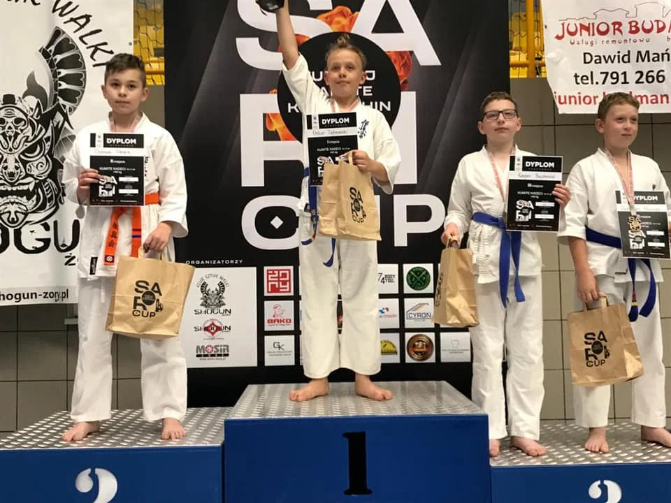 Sukces zawodowy Dąbrowskiego Klubu Karate