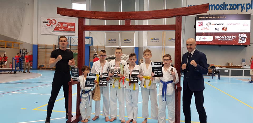 Sukces zawodowy Dąbrowskiego Klubu Karate