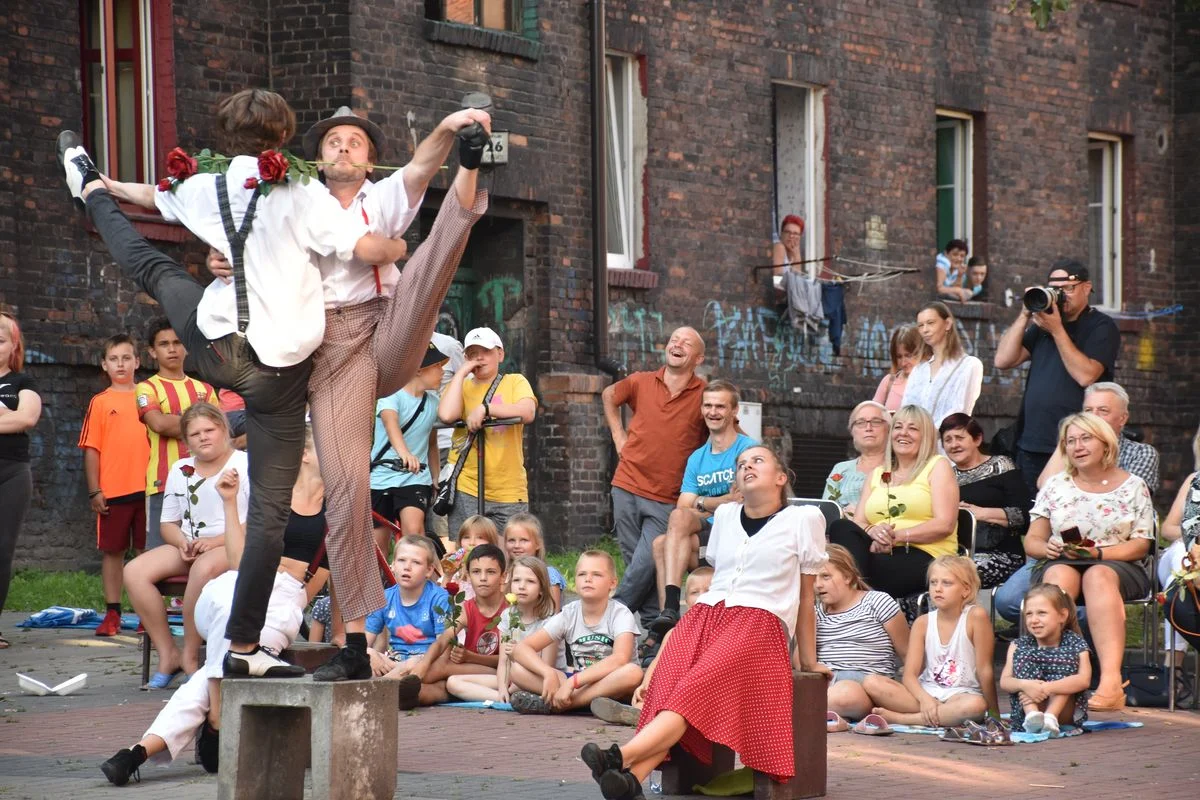 Widowisko plenerowe Różowisko, czyli śląskie kwiotki 7