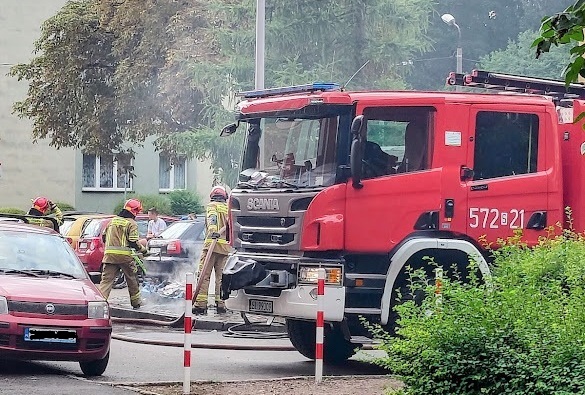 Godula: Spłonęły dwa śmietniki. Czy to podpalenie? Sprawę bada policja
