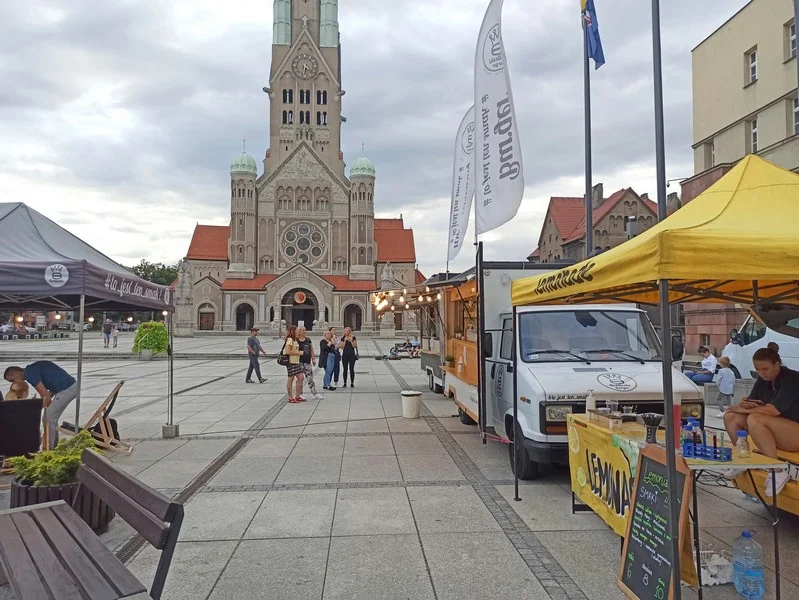 Food Fest 20