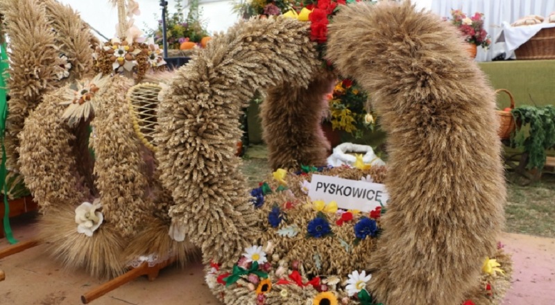 W czwartek odbędą się Dożynki Diecezjalne. Zbliża się konkurs na korony dożynkowe