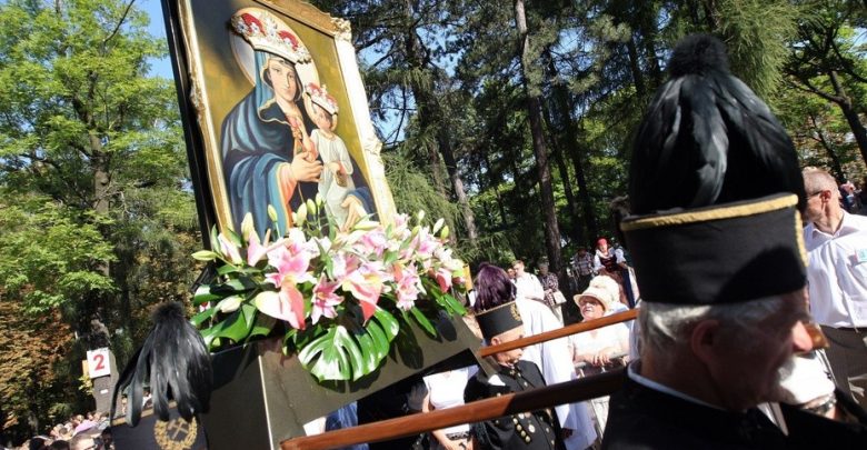 Pielgrzymka kobiet i dziewcząt do Piekar Śląskich w tym roku się odbędzie