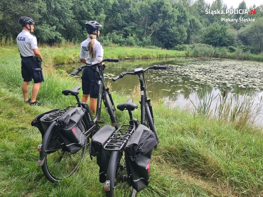 Rowerowe patrole policji w Piekarach Śląskich