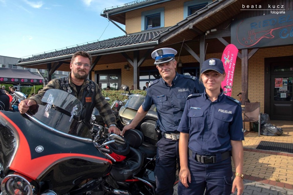Policjanci uczestniczyli w "MotoPikniku"