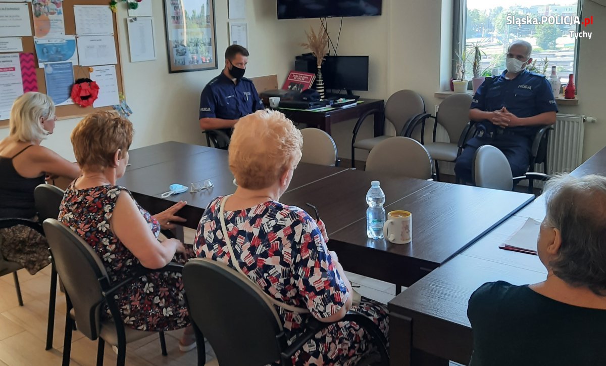 Czujny senior to bezpieczny senior!