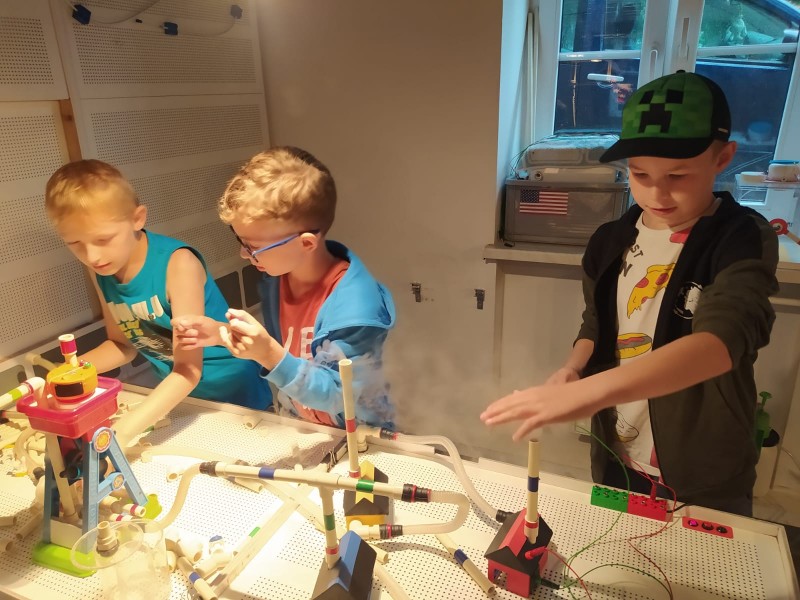 Kreatywny tydzień wypoczynku dzieci w DK Chemik