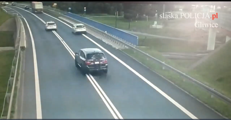 Policyjna eskorta 10-latka na przeszczep serca