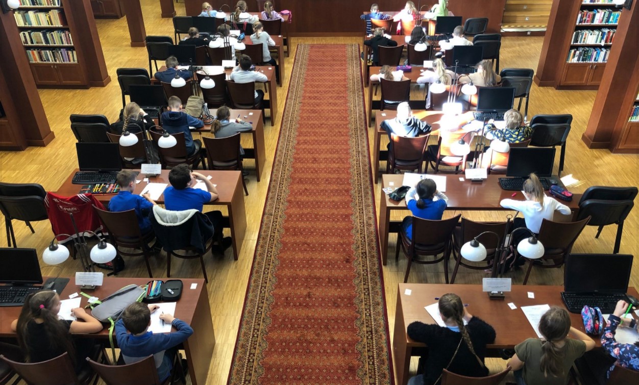 Książki online dla każdego? MBP w Mikołowie udostępnia ebooki, audiobooki i nie tylko