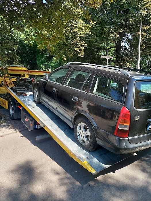 Wraki aut znikają ze świętochłowickich ulic