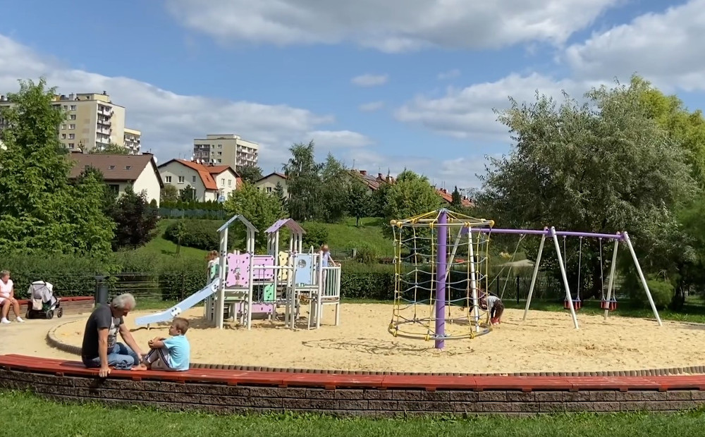 Plac zabaw na Amelungu finalnie otwarty. To inwestycja z Budżetu Obywatelskiego