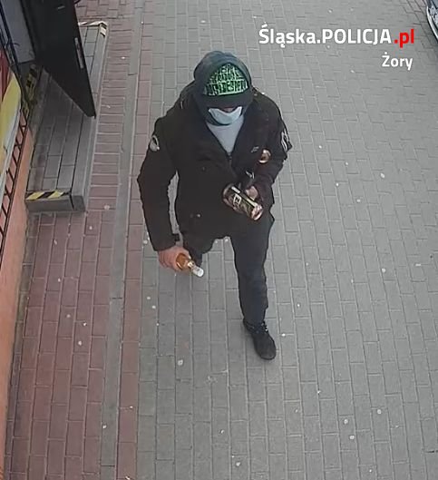 Płacił kradzioną kartą. Rozpoznajesz go?