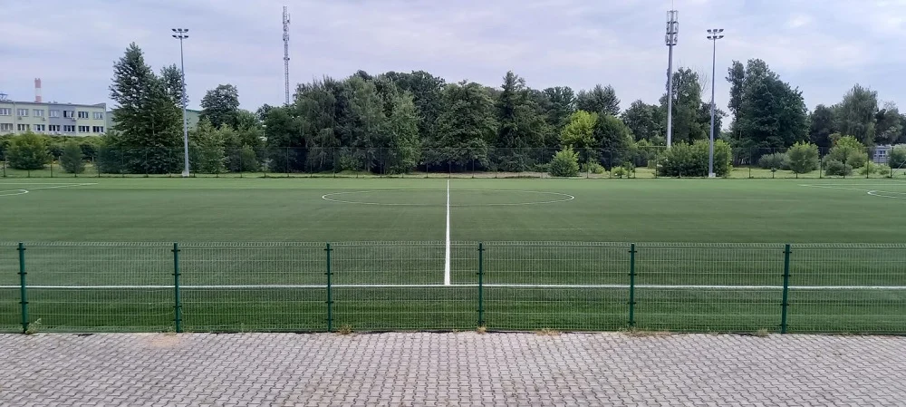 Boisko w OSR “Walka” zyskało nową nawierzchnię
