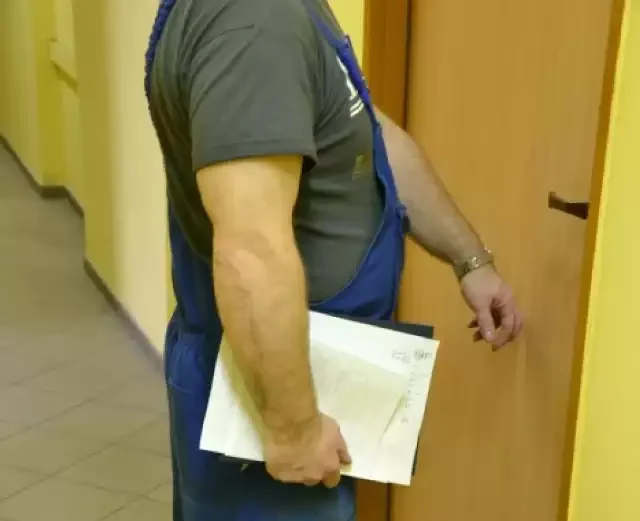 Uważajcie na domokrążców! Oszuści podają się za pracowników energetyki i wodociągów!