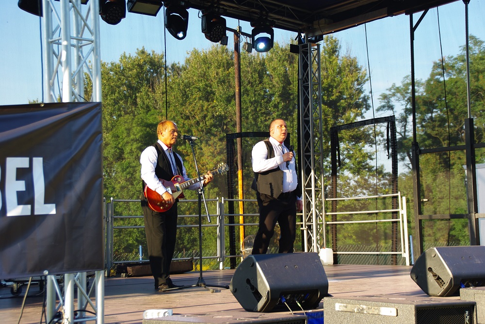 Rodzinne granie dla Eli 25