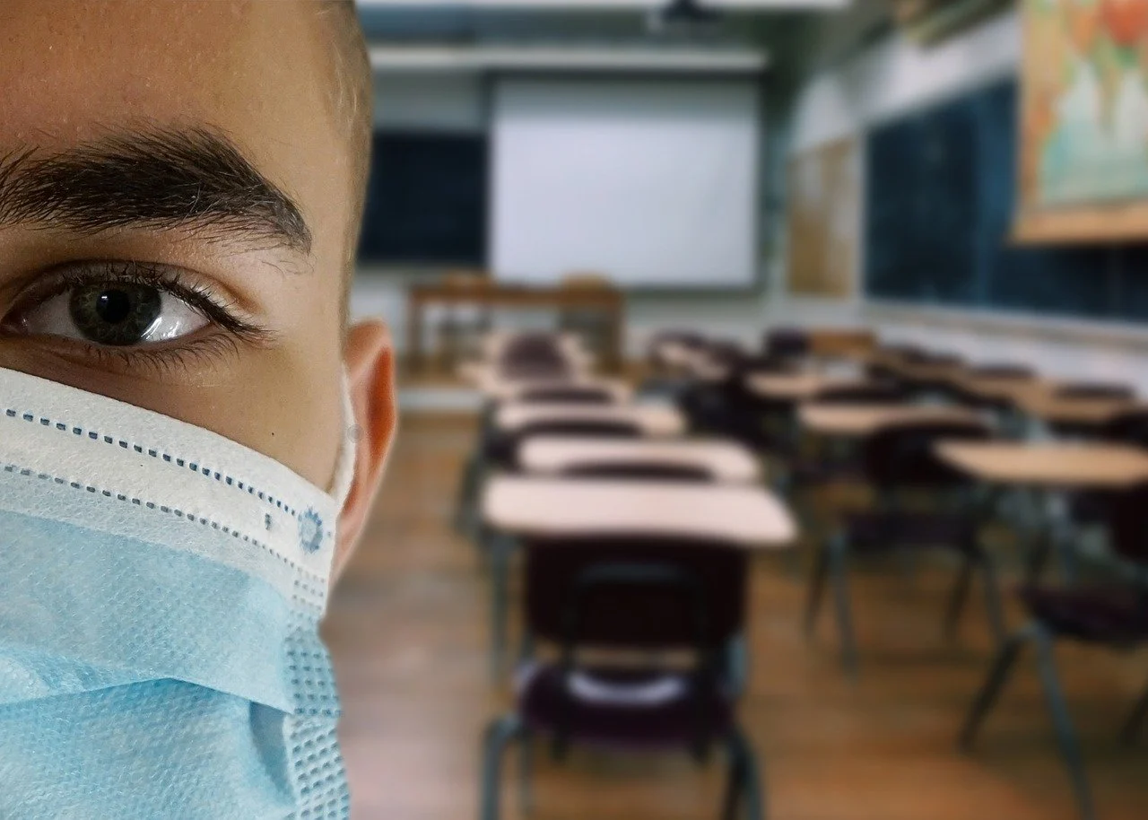 Śląskie: ponad 5 tys. uczniów zgłoszonych na szczepienia w szkołach