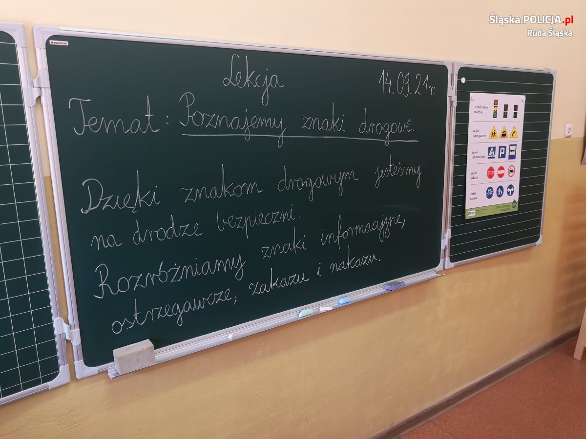 Rudzcy policjanci prowadzą cykl spotkań z uczniami podstawówek