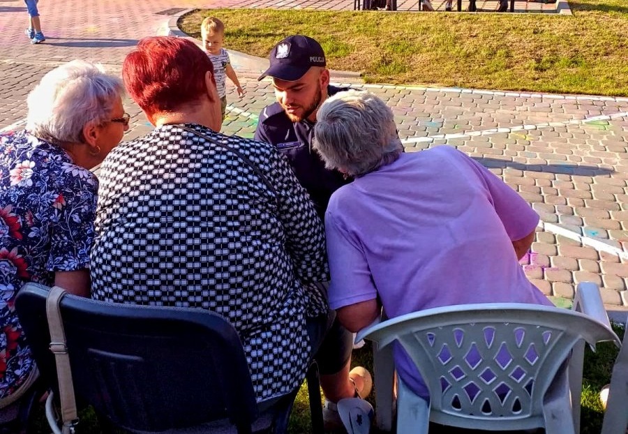 Profilaktyczne zajęcia z dziećmi i seniorami