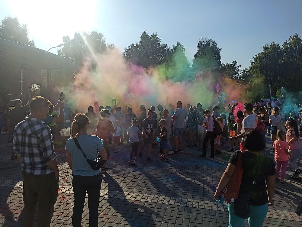 Zabawa podczas IV Pikniku Rodzinnego "Sport wzbogaca-nałóg zatraca"