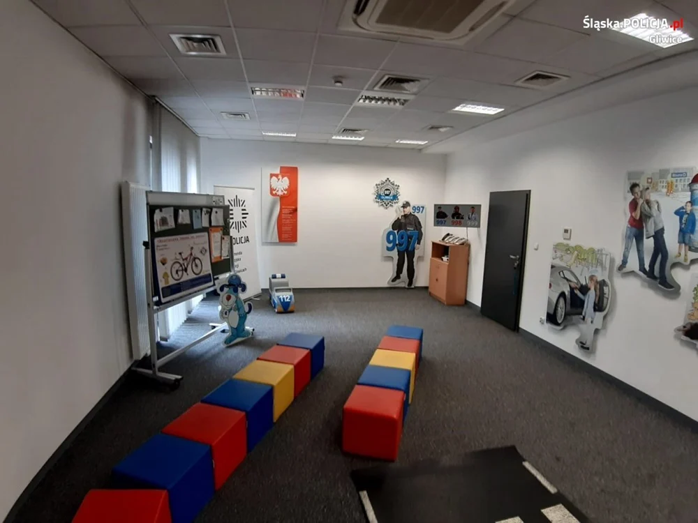 Minikomisariat wznawia działalność