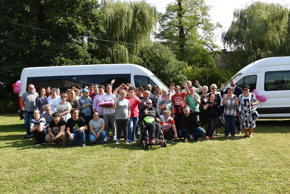 Busy dla Polskiego Stowarzyszenia Osób Niepełnosprawnych Intelektualnie