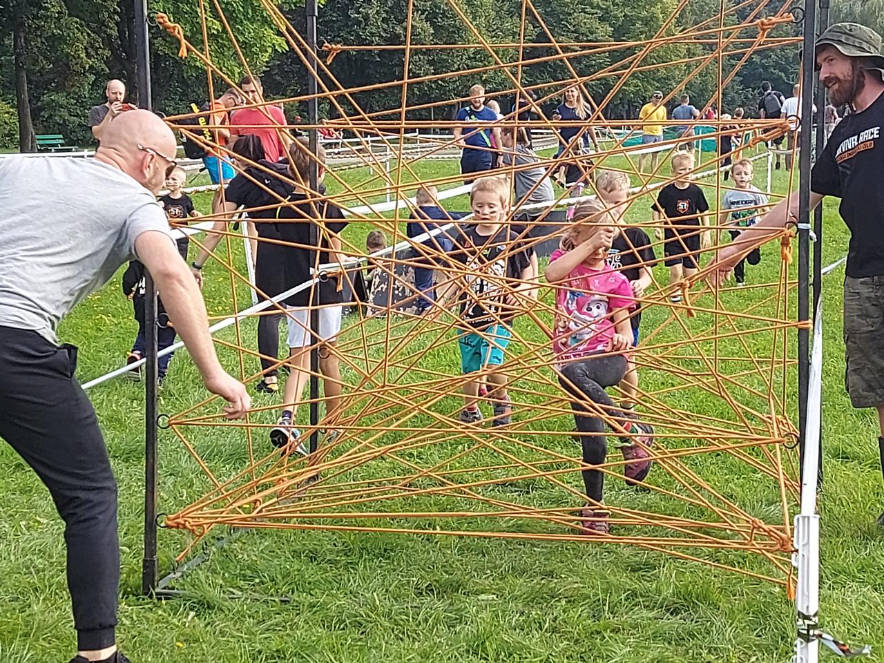 Survivalowy bieg z przeszkodami dla dzieci już za nami. Zobacz fotorelację! 13