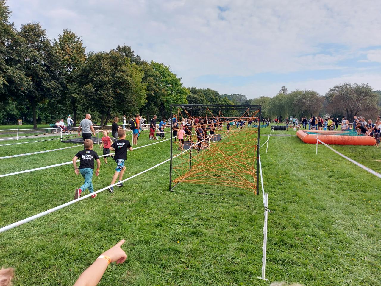 Survivalowy bieg z przeszkodami dla dzieci już za nami. Zobacz fotorelację! 22