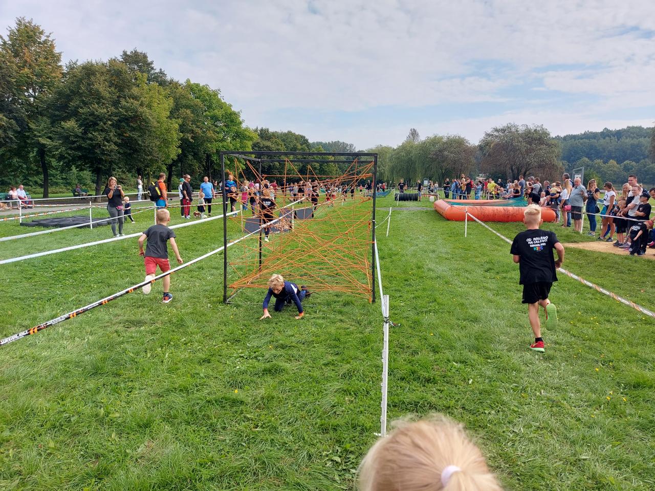 Survivalowy bieg z przeszkodami dla dzieci już za nami. Zobacz fotorelację! 25